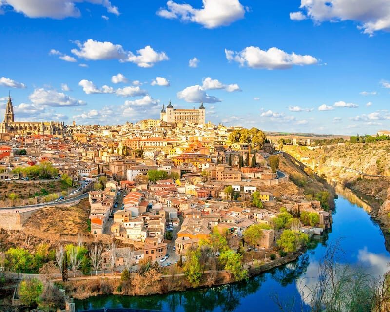 Day Trip to Segovia & Toledo: Alcazar Highlights Await - Overview of the Tour Experience
