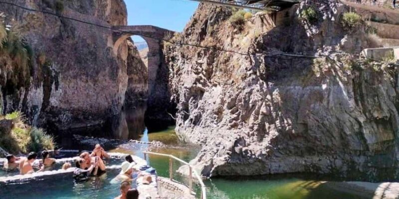 Day trip to the Colca Canyon with connection to Puno - Key Points