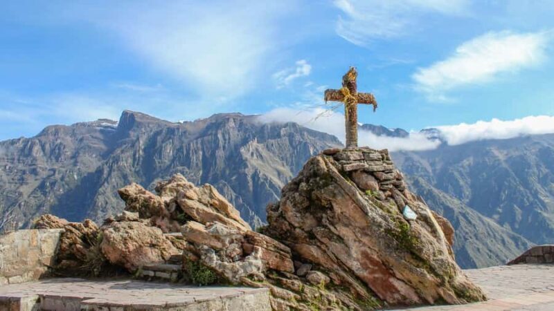 Day trip to the Colca Canyon with connection to Puno - What’s Included & What Costs Extra