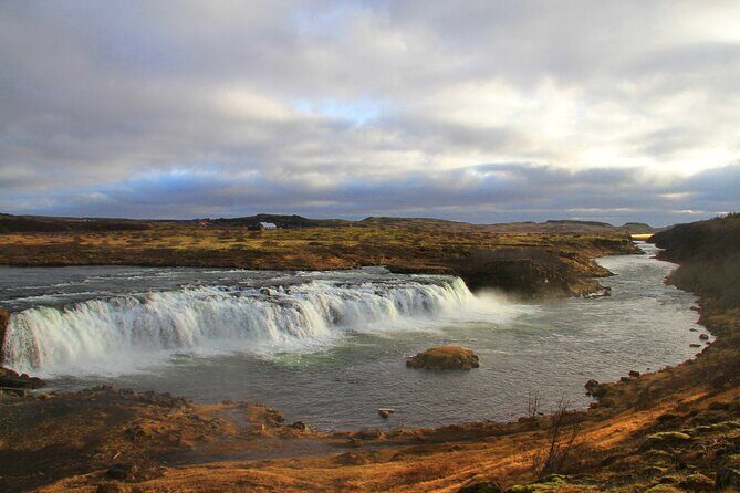 Day Trip to the Golden Circle and Blue Lagoon from Reykjavik - Who Should Book This Tour?