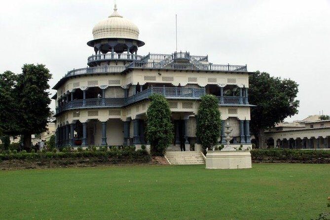 Day Trip to Triveni Sangam Allahabad from Varanasi - Key Points