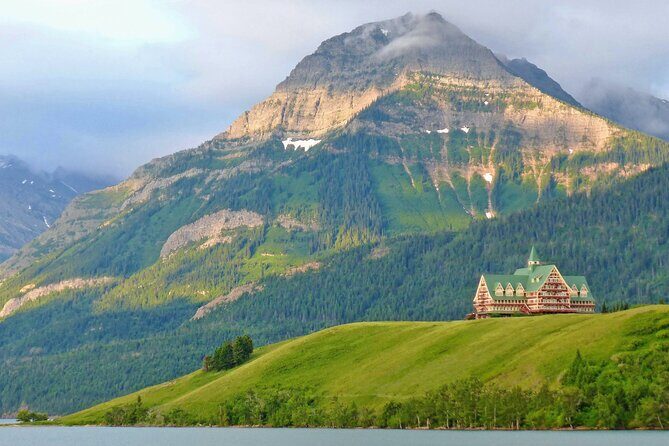 Day Trip to Waterton Lakes NP,Prince of Wales Hotel from Calgary - An In-Depth Look at the Waterton Lakes Day Trip