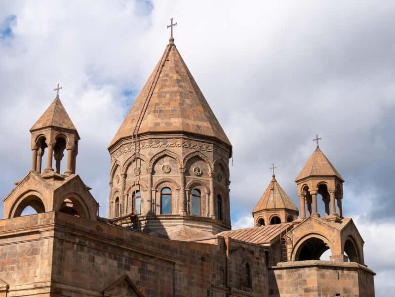 Day trip: Yerevan Sightseeing, St. Echmiadzin, Zvartnots - In-Depth Review of the Yerevan, Echmiadzin, and Zvartnots Tour