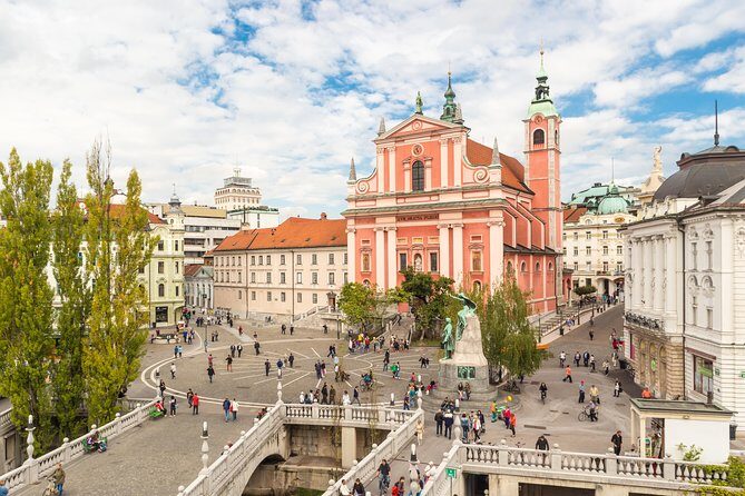 Day Trip Zagreb- Postojna Cave- Predjama Castle- Trieste - Key Points