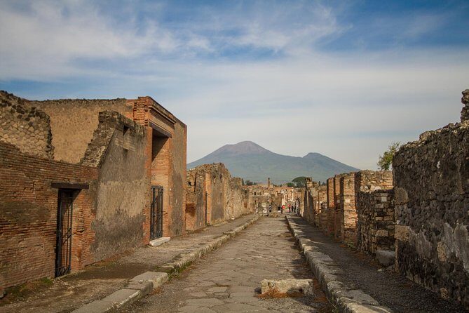 Daytrip from Rome to Pompei and Sorrento - Key Points