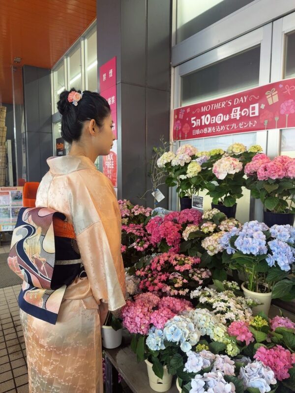Dazaifu Tenmangu Shrine - Kimono Rental Experience (Fukuoka) - Sando street, snacks, and photo stops