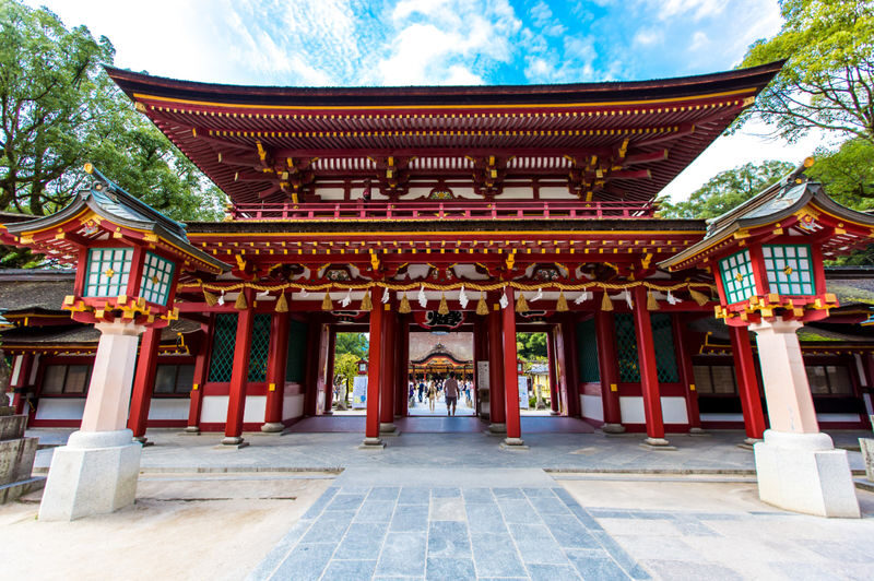 Dazaifu Tenmangu & Yufuin Old Town Full-Day Tour - Two very different stops in one day