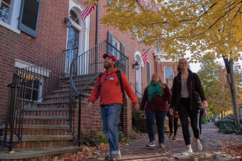DC: Georgetown History & Architecture Tour with Local Guide - Who Should Consider This Tour?