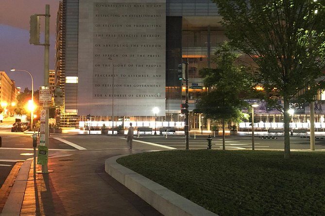 DC Lights Night Tour - Who Should Consider This Tour?