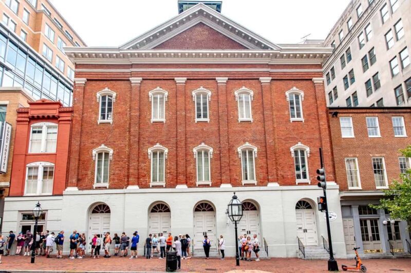DC: Lincoln Assassination Walking Tour with Ford's Theatre - Key Points