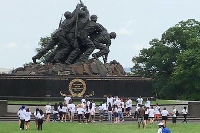 DC Monuments & Memorials Guided Minibus City Tour - Frequently Asked Questions