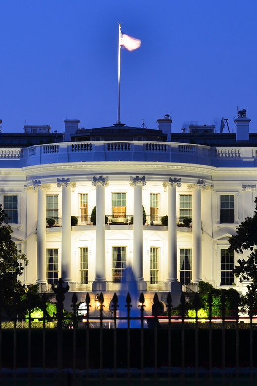 DC: Monuments & Memorials Sunset Tour by Open-top Bus - A Deep Dive Into the DC Sunset Monuments & Memorials Tour