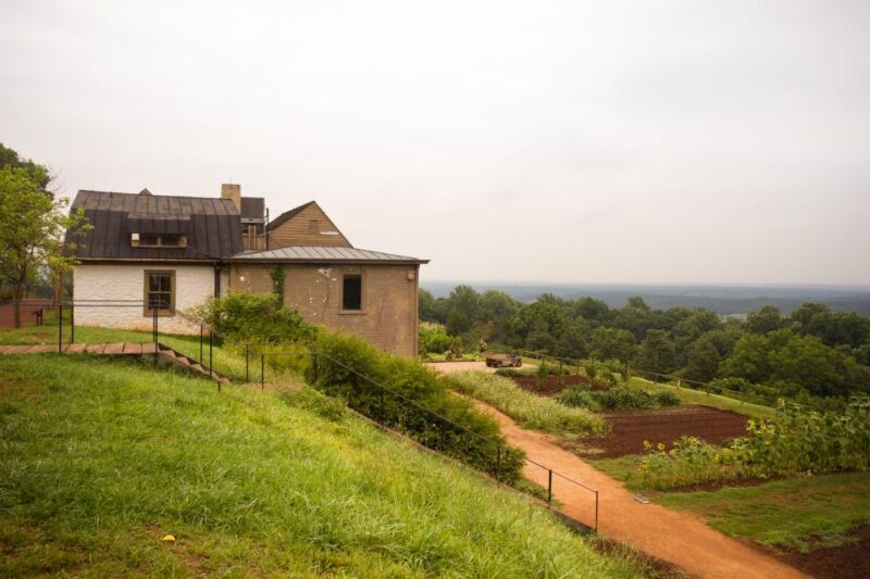 DC: Private Day Trip to Thomas Jeffersons Monticello Estate - Key Points