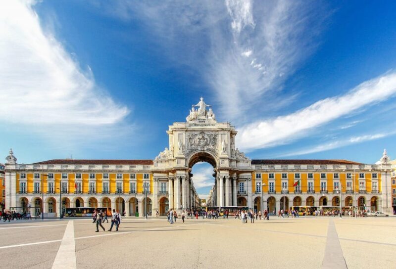 De Lisboa : to Sintra , Cabo da Roca and Cascais - Frequently Asked Questions