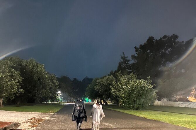 Dead Of Night Ghost Tour in Williamsburg / PARANORMAL EQUIPMENT - FAQ