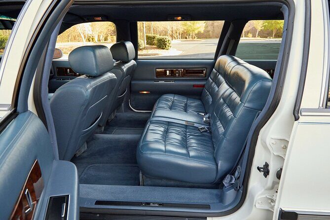 Death Becomes Her Funeral Limo Tour of Los Angeles - Who Would Love This Experience?