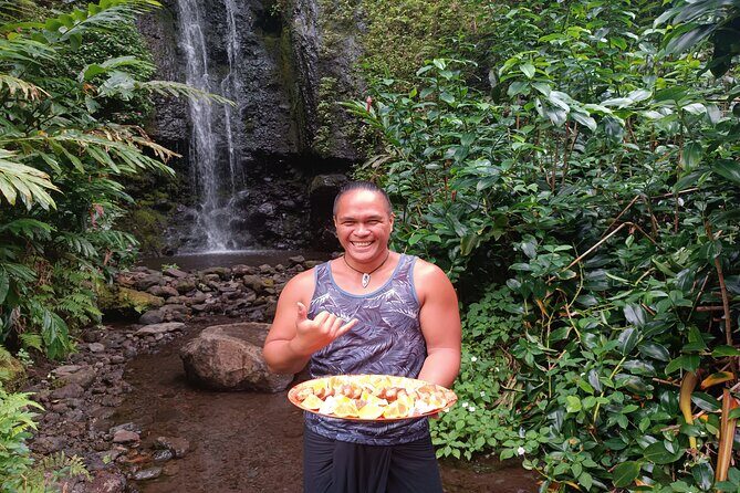 Découvrez le Mana durant la traversée de Tahiti en 4x4 Safari - Authentic Experiences and Cultural Connection