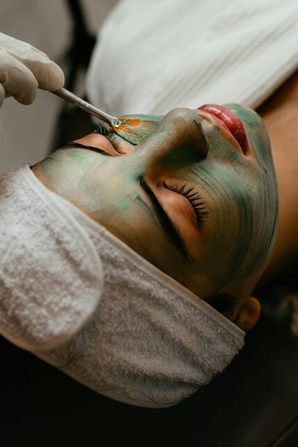 Deep facial cleansing. - Practical Details