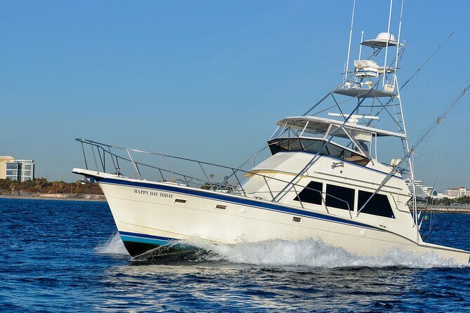 Deep sea fishing charters in Fort Lauderdale aboard 52' Hatteras - The Allure of Fort Lauderdale Offshore Fishing