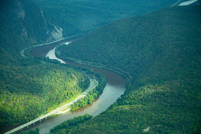 Delaware Water Gap Air Tour - Discover the Beauty of the Delaware Water Gap from the Sky