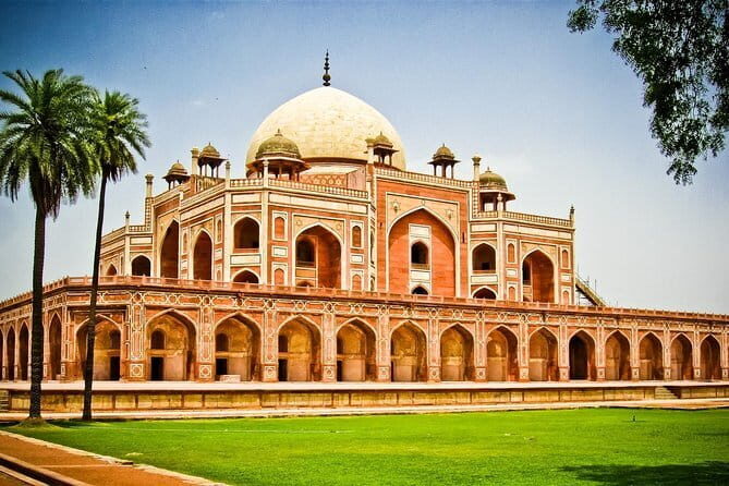 Delhi Agra Jaipur Jodhpur Udaipur 9 Days Tour From New Delhi - Key Points