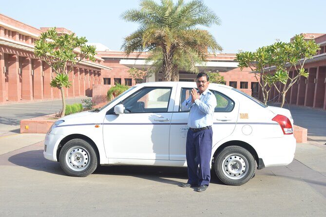 Delhi Airport Transfer Pickup and Drop-Off (Choose One or Both) - FAQs