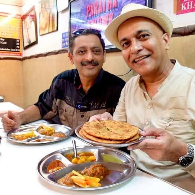 Delhi: Chandni Chowk & Spices Shoping Tour Through Tuk-Tuk - Experience Delhi’s Buzz on a Private Tuk-Tuk Tour of Chandni Chowk and Spices