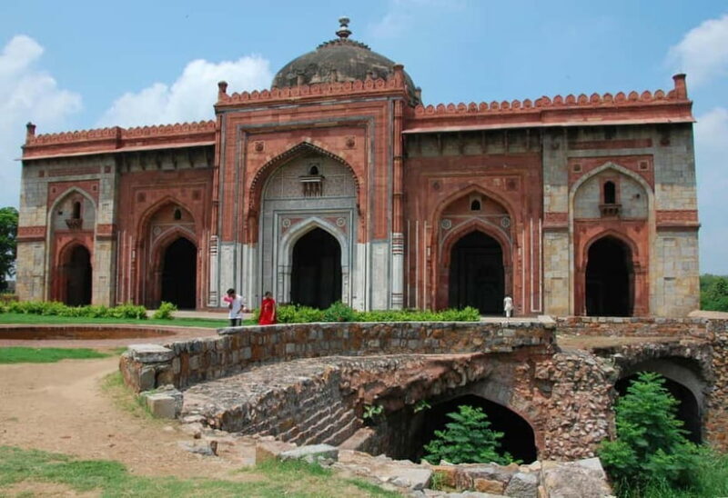 Delhi City Hidden Gems Tour - Cover the Uncovered Sites - A Deep Dive into the Itinerary
