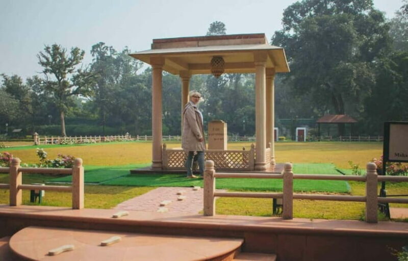 Delhi: Customizable Private Tour with Guide and Transport - Learning and Reflection: Gandhi Smriti & Rajghat