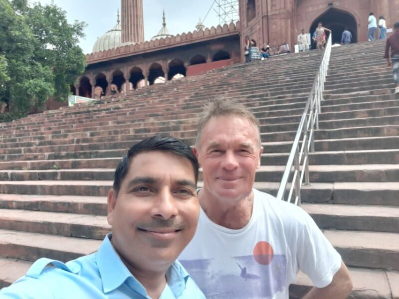 Delhi day tour with tour guide - Exploring Delhi in Depth: What to Expect on the Tour