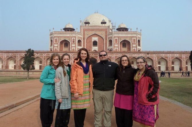 Delhi Day Tours with Lunch, Monument Entrance and Rickshaw Ride - Exploring Delhi in Depth: A Practical Guide to the Tour