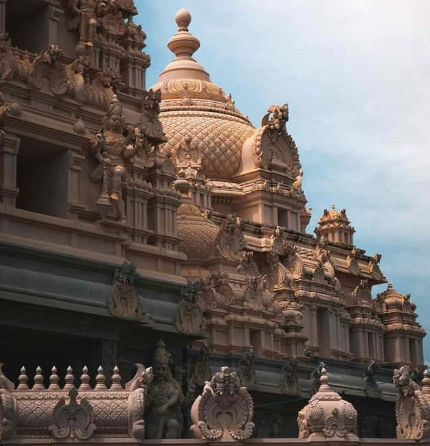 Delhi Full Day Guided Temples and Spiritual Landmarks Tour - A Close Look at the Itinerary