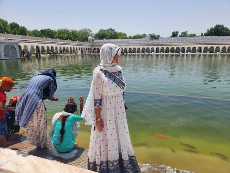 Delhi: Guided City Spirituality and Cultural Diversity Tour - An In-Depth Look at the Spiritual Tour of Delhi