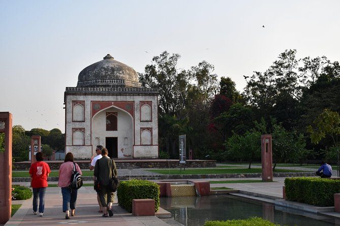 Delhi: Half Day Art, History & Architecture Tour with Coffee and Snack - The Sum Up