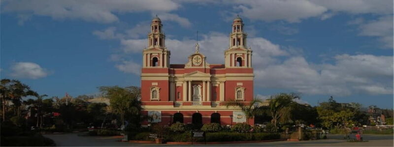 Delhi: Half Day Sacred Heart Cathedral, Lunch & India Gate - Key Points