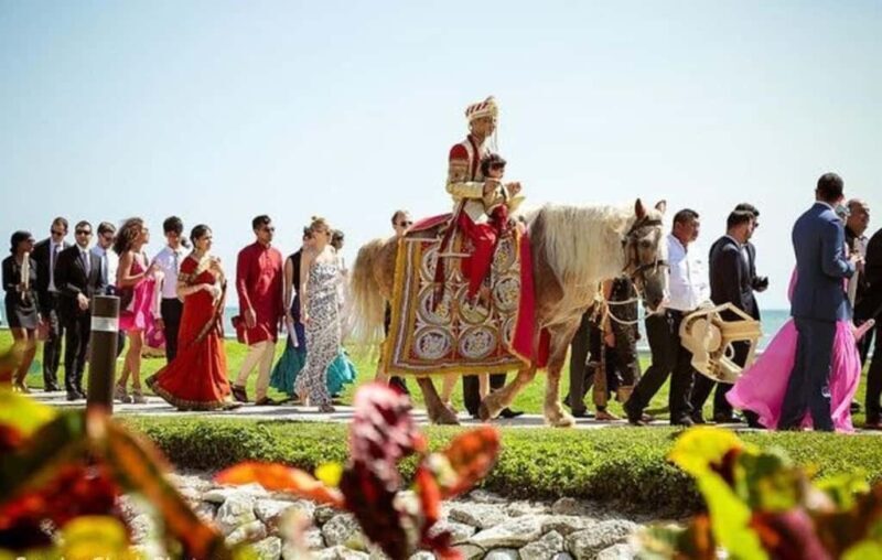 Delhi: Immerse in Indian Culture at a Vibrant Hindu Wedding - Key Points