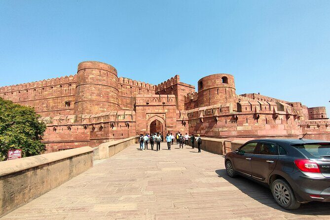 Delhi Local tour with Taj Mahal, 2 Days Tour (All inclusive) - A Closer Look at the 2-Day Tour Experience