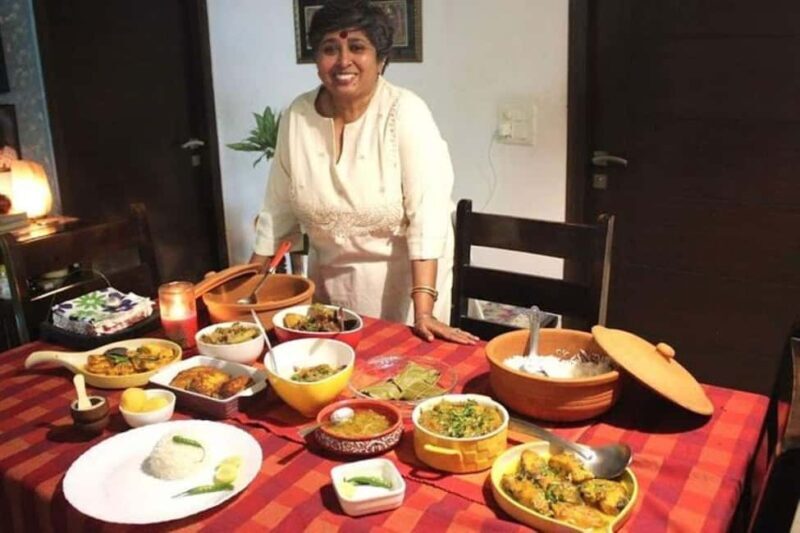 Delhi: Luxury Indian Cooking Class with Market Tour - Key Points