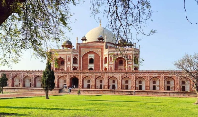 Delhi: Old and New Delhi City Private Guided Day Trip - A Closer Look at the Itinerary