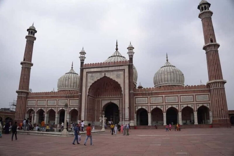 Delhi: Old and New Delhi Guided Full or Half-Day Tour - A Deep Dive into the Tour Experience