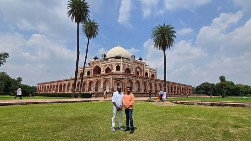 Delhi: Old and New Delhi Private Full or Half-Day Tour - The Heart of Delhi: A Blend of Old and New