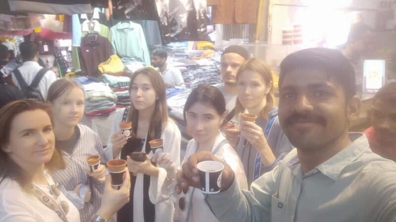 Delhi: Old Delhi Food Tour with Spice Market, temple, mosque - A Deep Dive into the Old Delhi Food Tour Experience