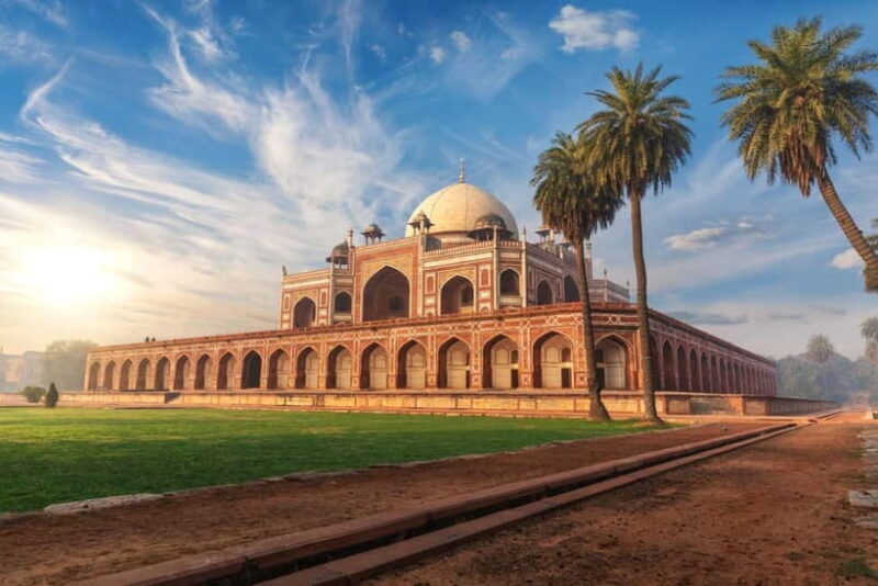 Delhi: Private Full-Day City Tour of Old and New Delhi - The Experience in Detail