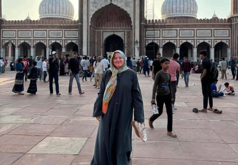 Delhi: Private Full-Day City Tour of Old & New Delhi by Car - FAQ