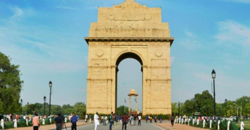 Delhi: Private Guided Day Tour of Old and New Delhi - Key Points