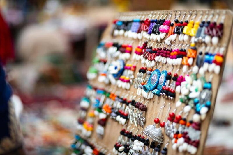 Delhi: Private Half-Day Guided Shopping Tour with Transfer - FAQ