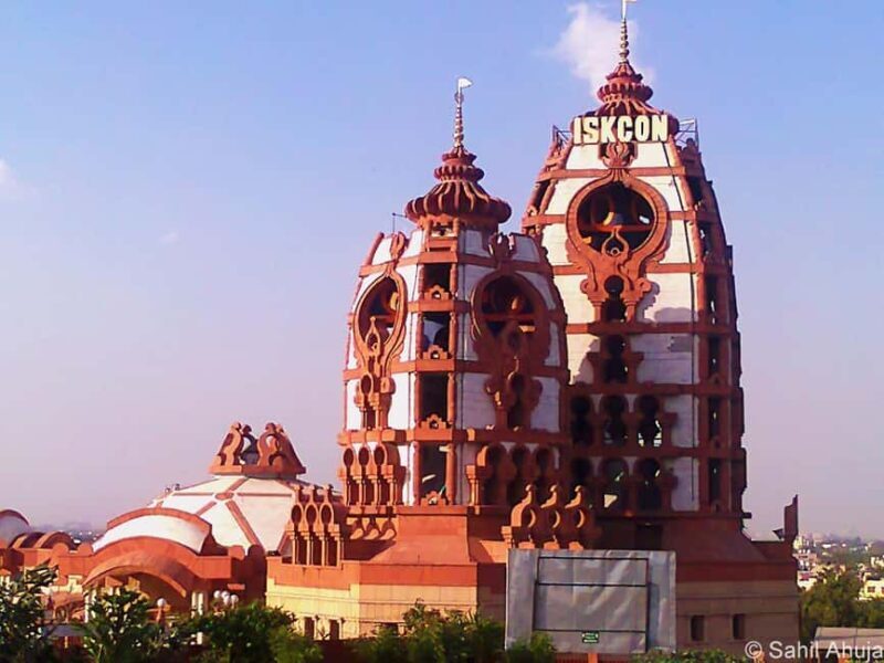Delhi: Spiritual Temples Tour with Guide By Car - Final Thoughts: Who Will Love This Tour?