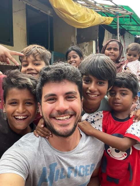 Delhi: Street Performers Walk Local Tour - Frequently Asked Questions