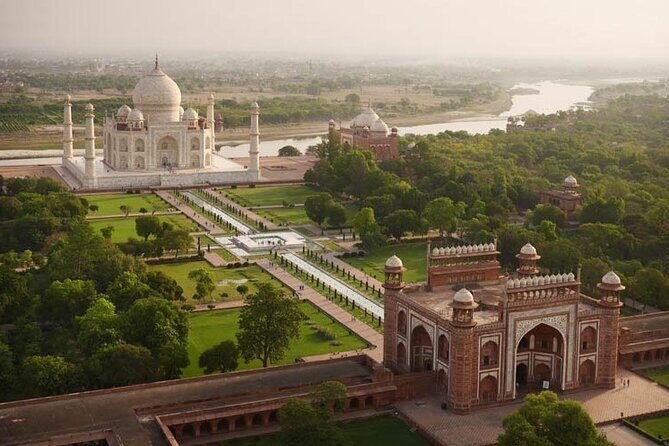 Delhi to Agra drop only (one way cab) - A Simple, Stress-Free Start to Your Trip