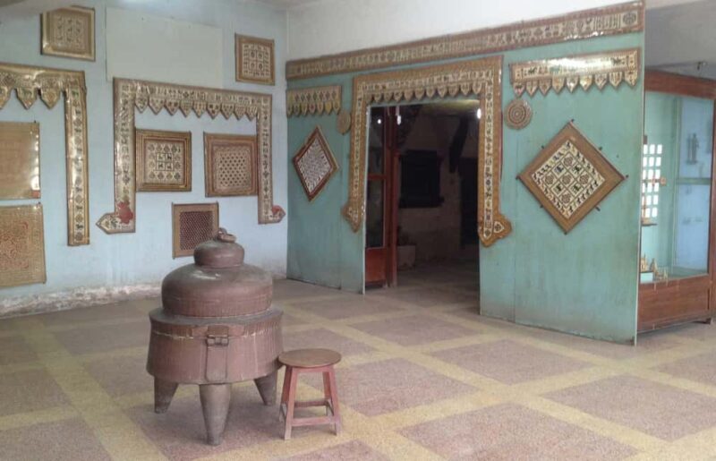 Delhi: Tracing the Path of India's Father of the Nation - Exploring Gandhi’s Delhi: An Honest Look at What to Expect